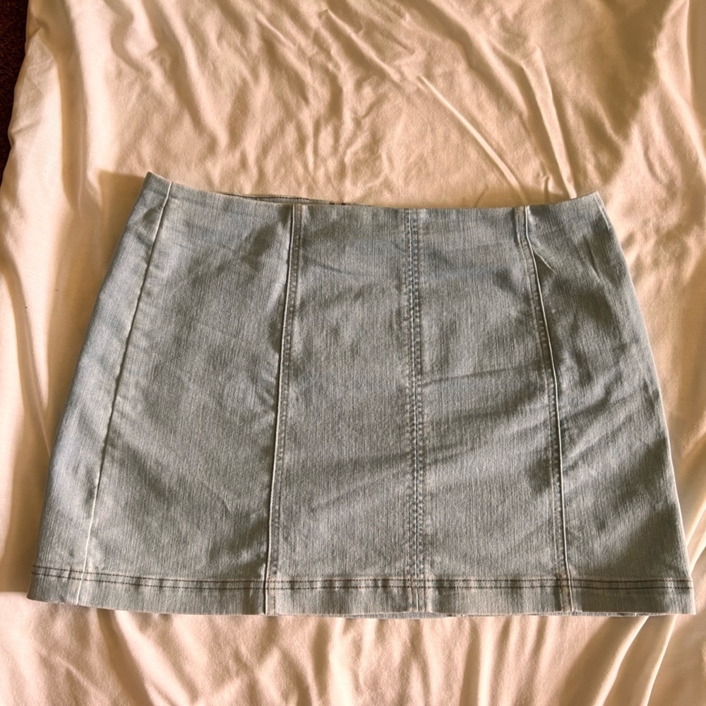No Boundries Light blue denim mini skirt. Size XL 15-17